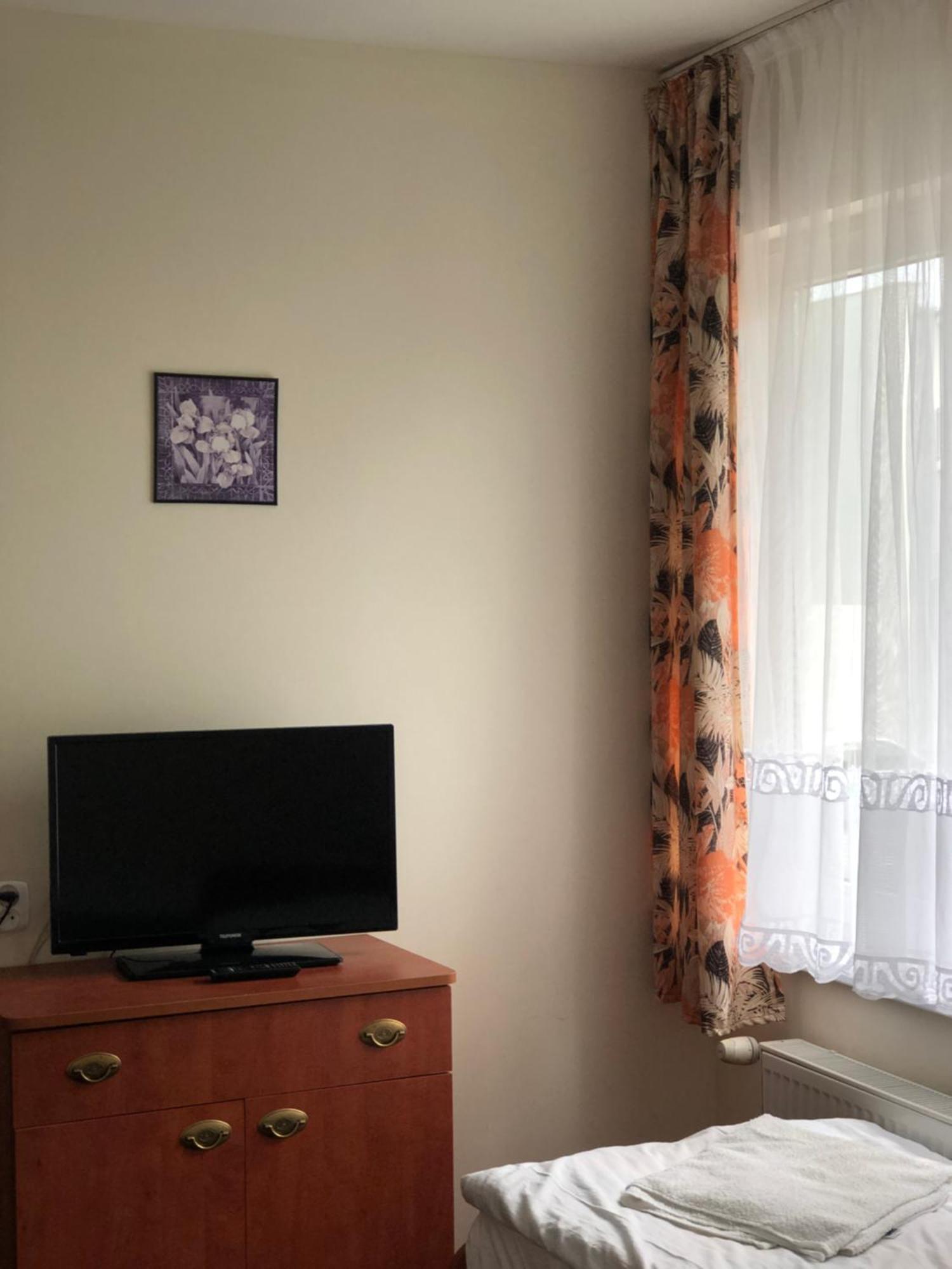 Dom Wczasowy Oliwia Kolberg Exterior foto